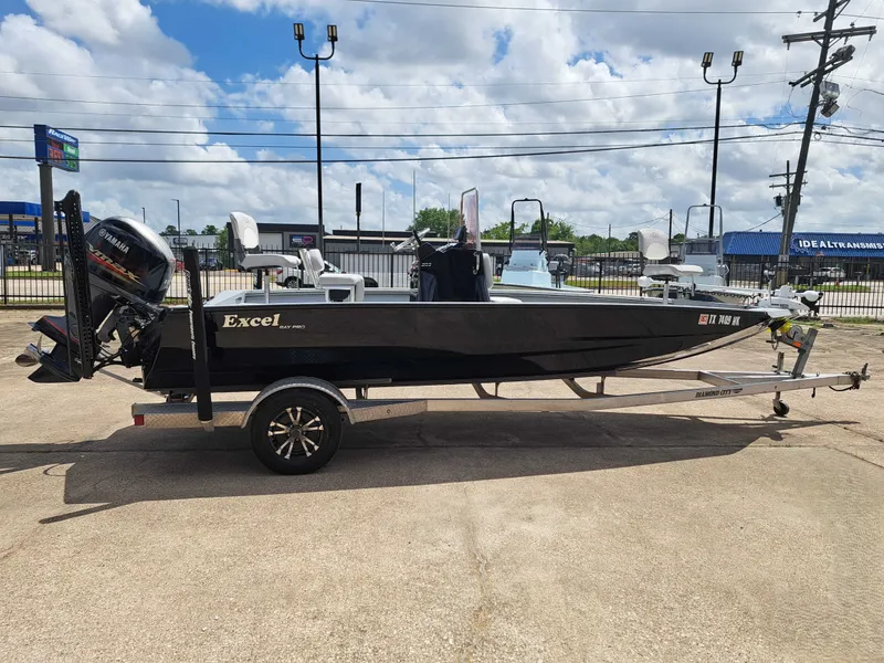 Slide: The Image of Excel 203 Bay Pro 2020 - 8