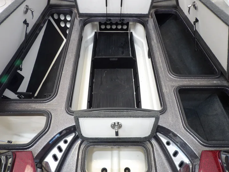 Slide: The Image of Ranger Z521 Comanche 2016 - 21