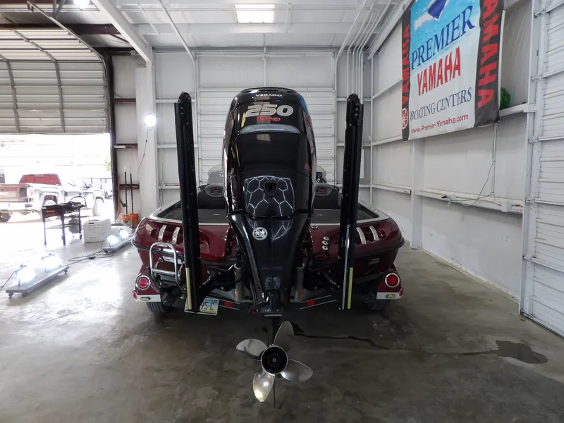 Slide: The Image of Ranger Z521 Comanche 2016 - 8