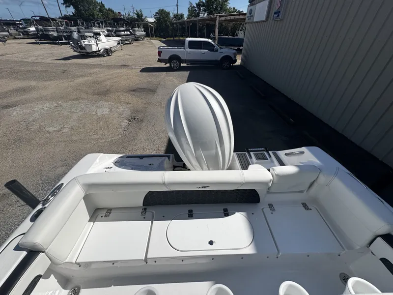 Slide: The Image of Tidewater 220 LXF 2026 - 21