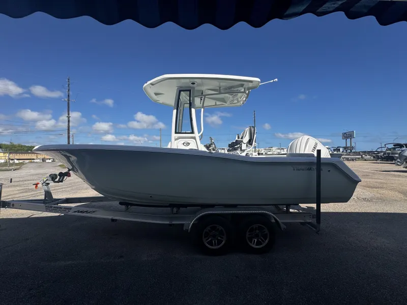 Slide: The Image of Tidewater 220 LXF 2026 - 8