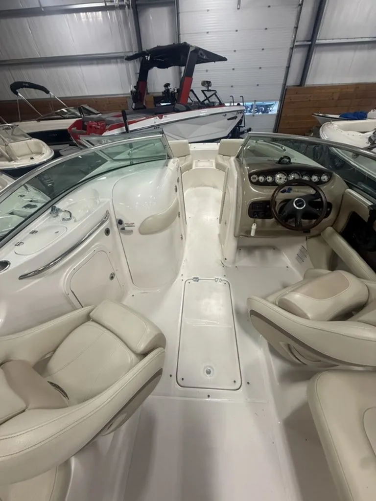 Slide: The Image of Chaparral 236 2005 - 13