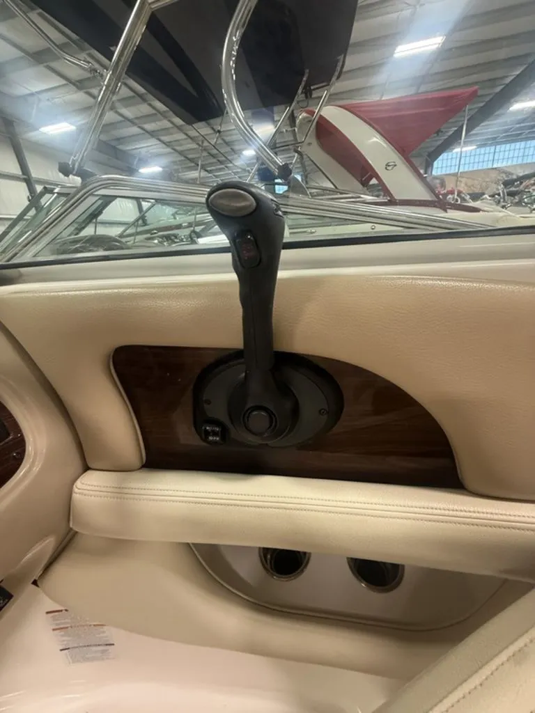 Slide: The Image of Chaparral 236 2005 - 16