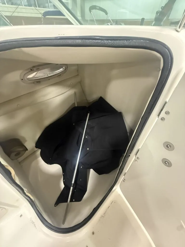 Slide: The Image of Chaparral 236 2005 - 19