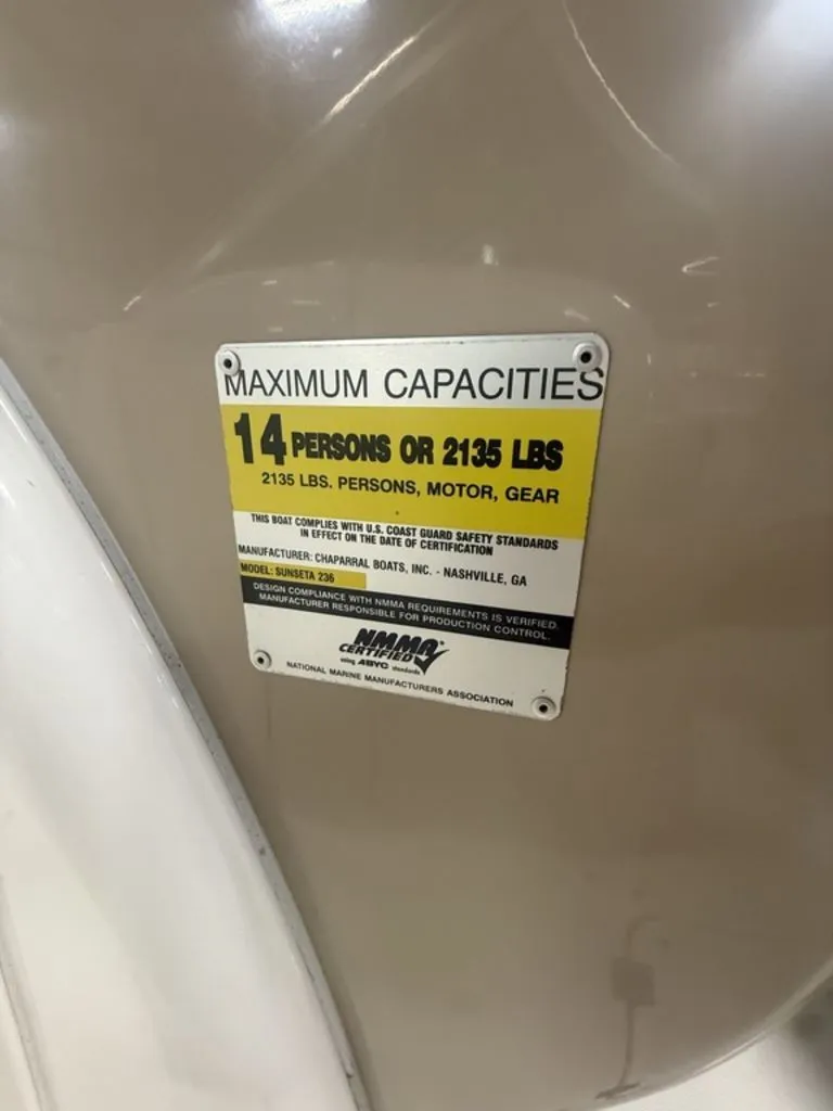 Slide: The Image of Chaparral 236 2005 - 25