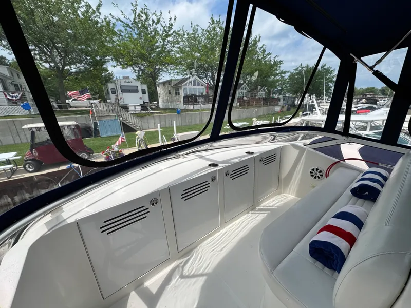 Slide: The Image of Carver 33 SUPER SPORT 2005 - 7