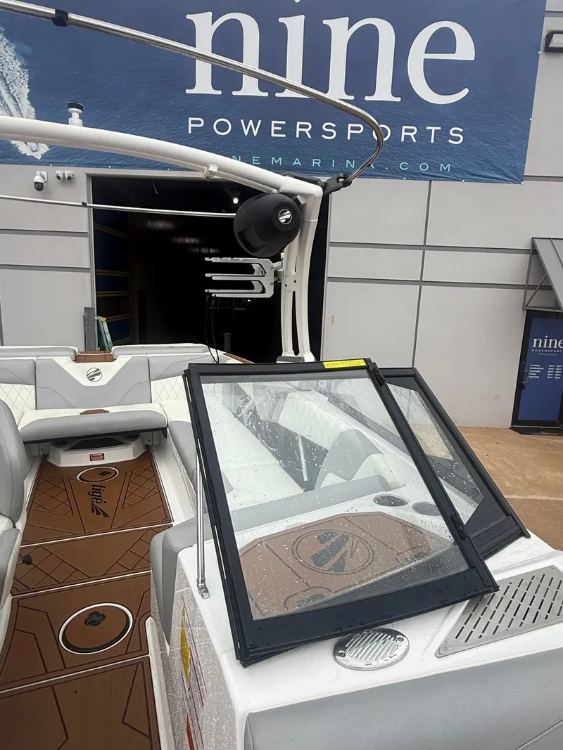 Slide: The Image of Tigé Z3 2021 - 8