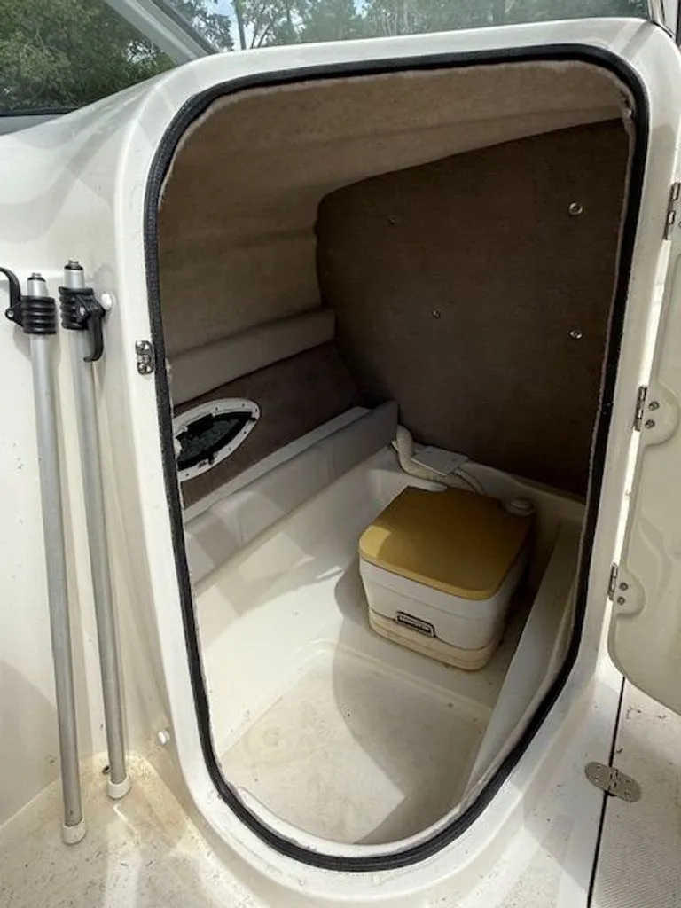 Slide: The Image of Stingray 220 DR 2007 - 20