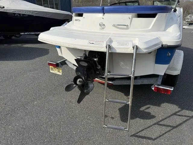 Slide: The Image of Sea Ray 185 Sport 2012 - 15