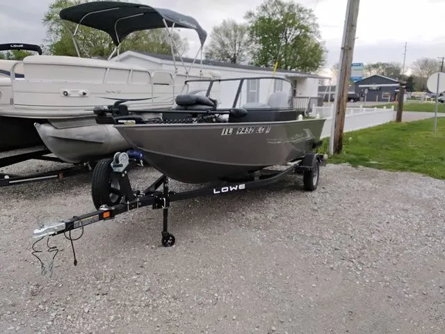 The Image of Lowe FM 1675 WT 2022 - 1