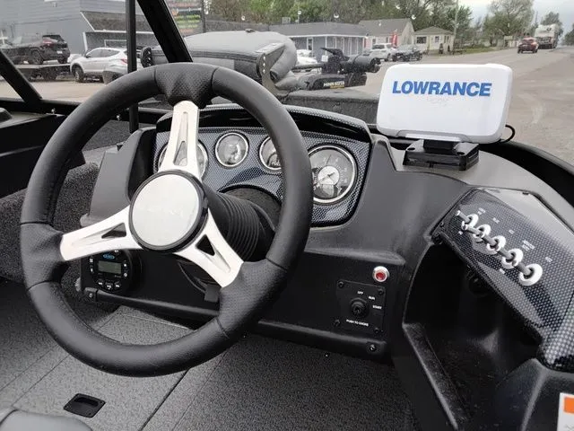 Slide: The Image of Lowe FM 1675 WT 2022 - 12