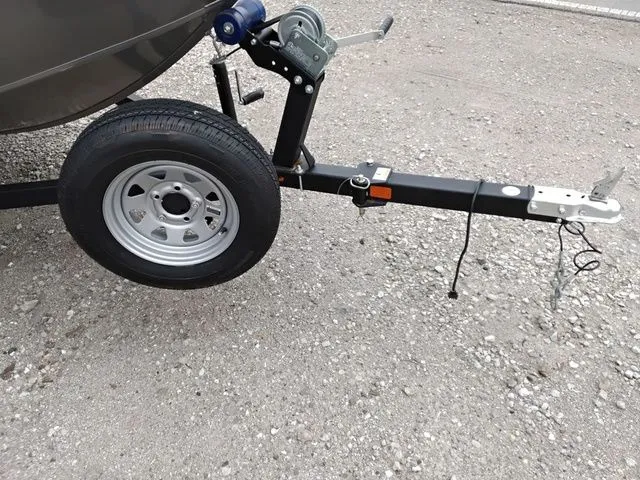 Slide: The Image of Lowe FM 1675 WT 2022 - 14