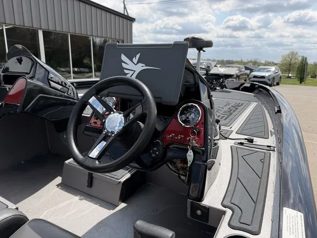 Slide: The Image of Lowe Favorite 198 2022 - 4