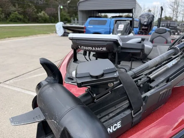 Slide: The Image of Skeeter ZX225 2015 - 10