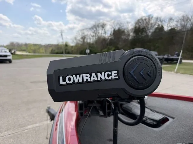 Slide: The Image of Skeeter ZX225 2015 - 11