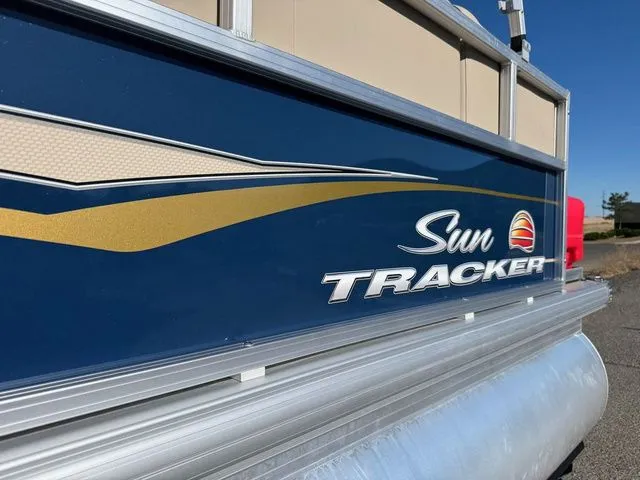 Slide: The Image of Sun Tracker Bass Buggy 16 XL Select 2024 - 36