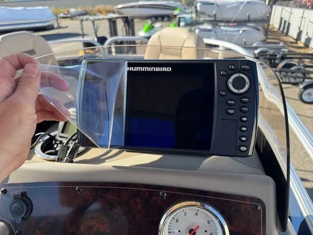 Slide: The Image of Sun Tracker Bass Buggy 16 XL Select 2024 - 40