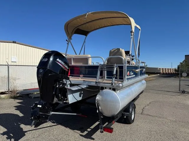 Slide: The Image of Sun Tracker Bass Buggy 16 XL Select 2024 - 5