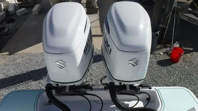 Slide: The Image of Mako 282 Center Console 1995 - 18