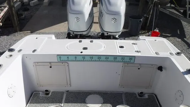 Slide: The Image of Mako 282 Center Console 1995 - 6