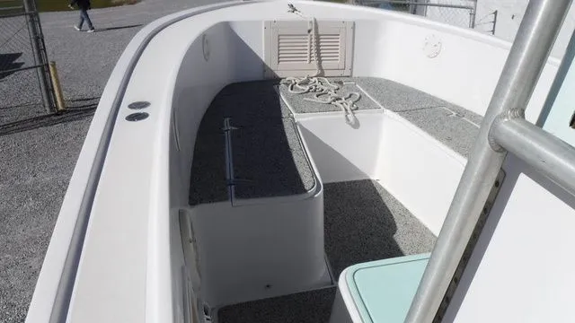 Slide: The Image of Mako 282 Center Console 1995 - 9