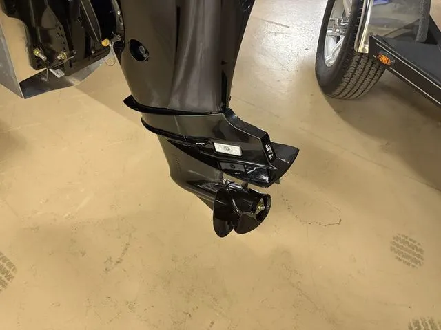 Slide: The Image of Sun Tracker Bass Buggy 16 XL 2026 - 30