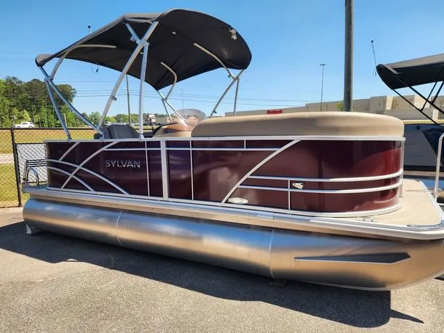 The Image of Sylvan 818 Cruise 2025 - 1