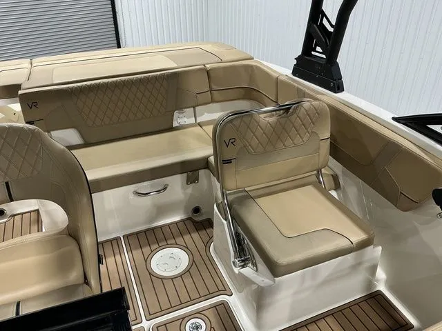 Slide: The Image of Bayliner VR5 Bowrider 2022 - 21