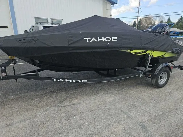 Slide: The Image of Tracker TAHOE T16 2021 - 13