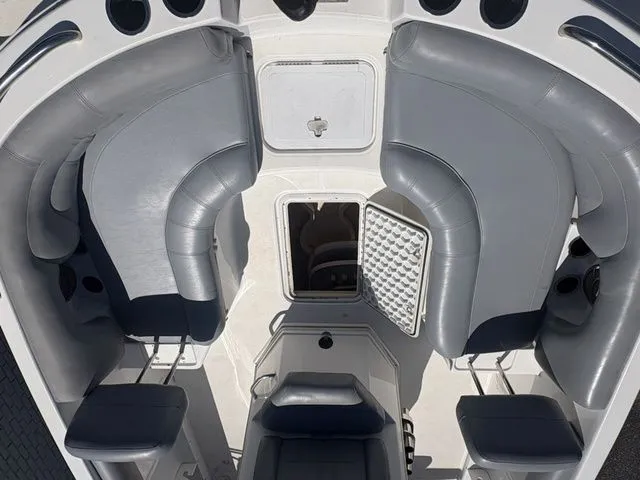 Slide: The Image of Hurricane CC 19 OB 2016 - 10