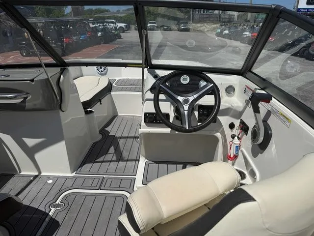 Slide: The Image of Stingray 191 DC 2021 - 7