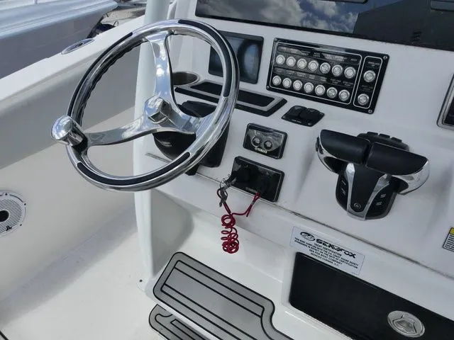 Slide: The Image of Sea Fox 288 Commander 2021 - 12