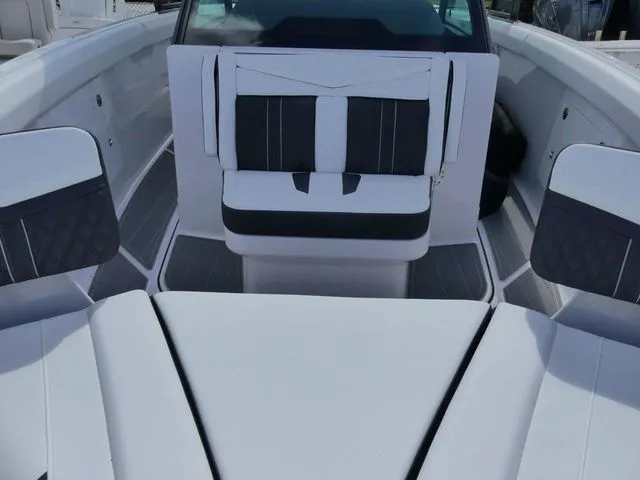 Slide: The Image of Monterey Elite 30 OB 2026 - 19