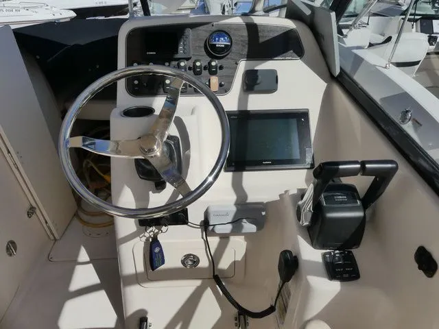 Slide: The Image of Grady-White Freedom 255 2016 - 11