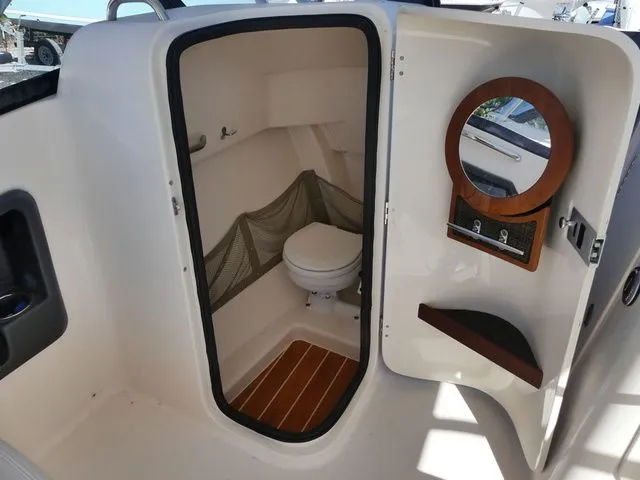 Slide: The Image of Grady-White Freedom 255 2016 - 14