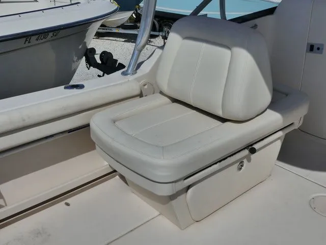 Slide: The Image of Grady-White Freedom 255 2016 - 7