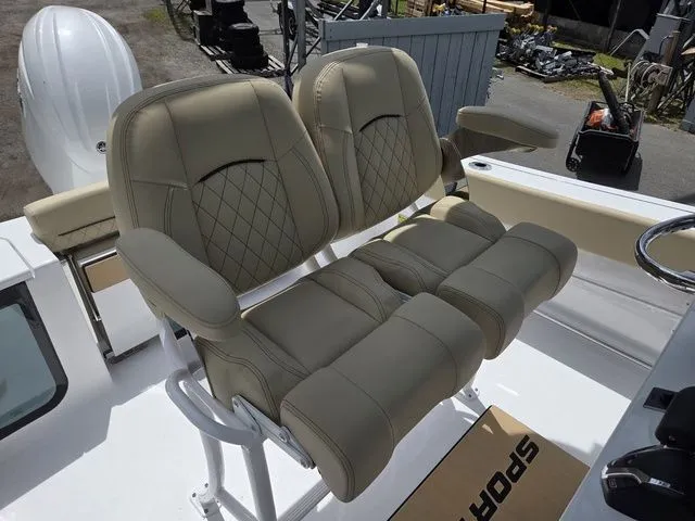 Slide: The Image of Sportsman Open 212 Center Console 2026 - 14