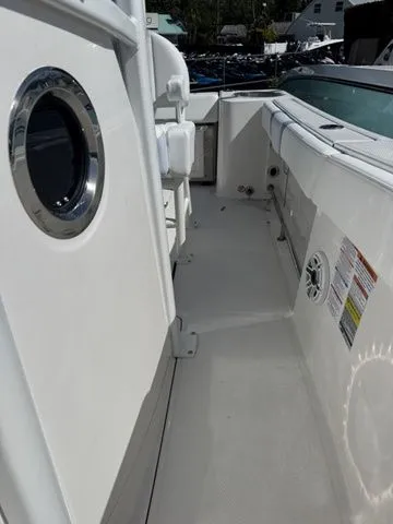 Slide: The Image of Robalo R230 Center Console 2026 - 19