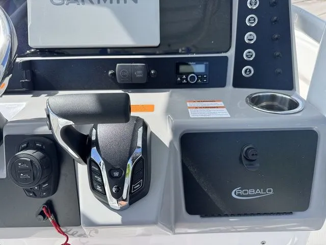 Slide: The Image of Robalo R230 Center Console 2026 - 27