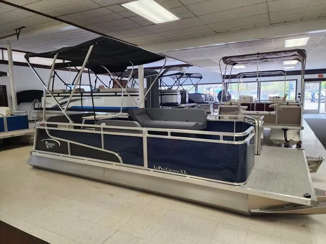 The Image of Paddle King Lo Pro Cruiser XL - DEAL PENDING 2026 - 1