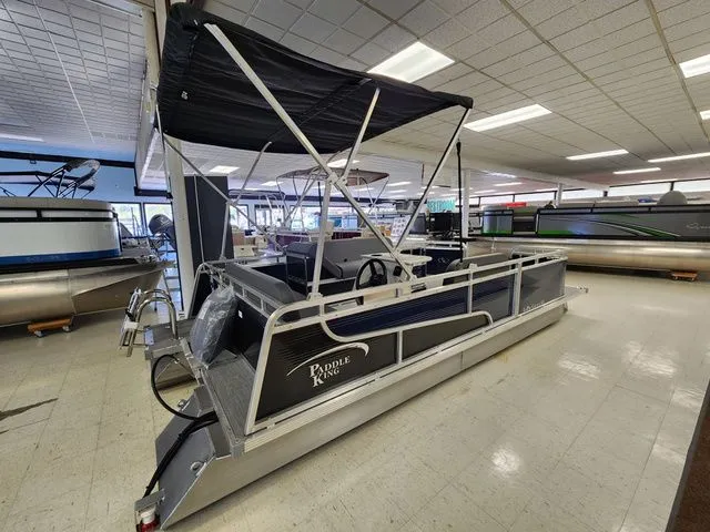 Slide: The Image of Paddle King Lo Pro Cruiser XL - DEAL PENDING 2026 - 6