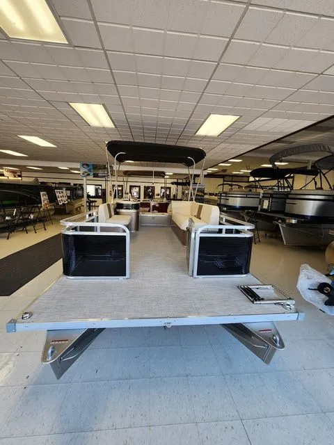 Slide: The Image of Paddle King Lo Pro Cruiser XL 2026 - 4