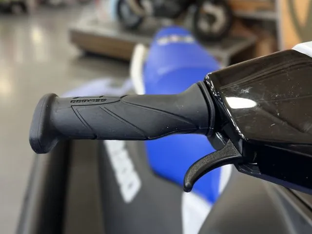 Slide: The Image of Sea-Doo Spark 2026 - 12