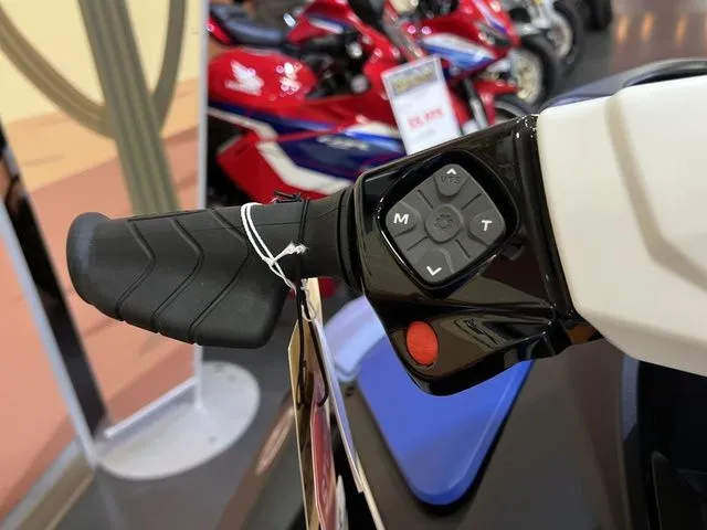 Slide: The Image of Sea-Doo Spark 2026 - 8