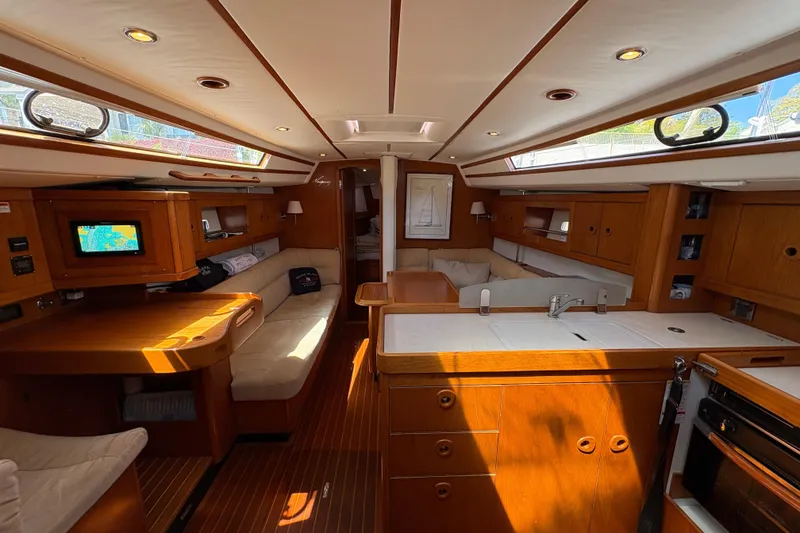 Slide: The Image of 2008 Wauquiez Centurion 40s salon - 27