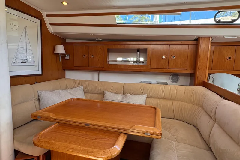 Slide: The Image of 2008 Wauquiez Centurion 40s salon - 30