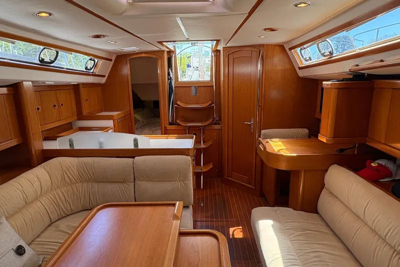 Slide: The Image of 2008 Wauquiez Centurion 40s salon - 33