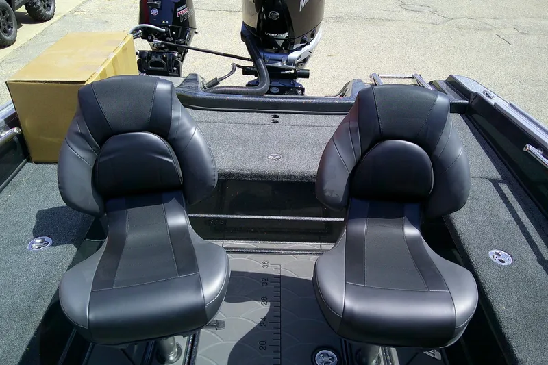 Slide: The Image of Two black seats on a 2026 Nitro ZV20 boat, showcasing modern design and comfort. - 10