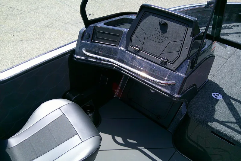 Slide: The Image of Interior of 2026 Nitro ZV20 boat, featuring sleek seating and modern dashboard design. - 9