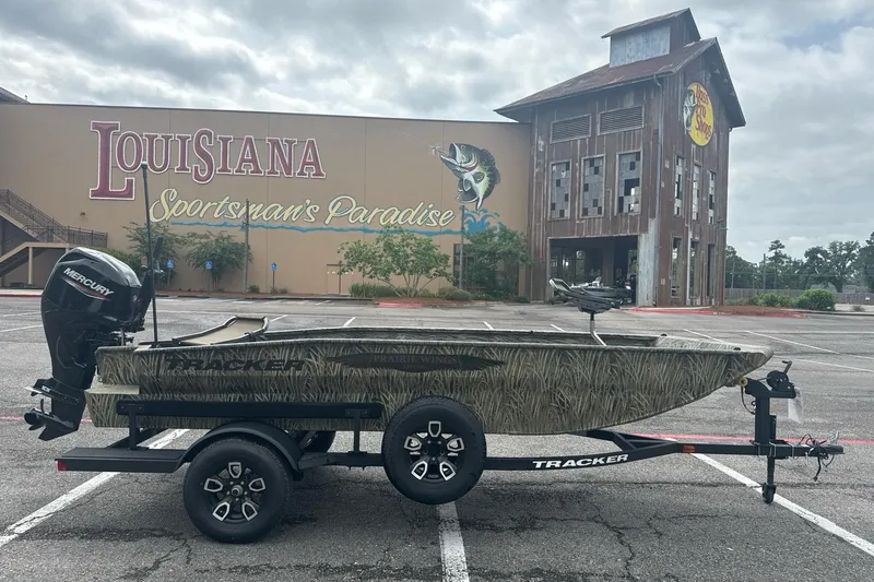 Slide: The Image of Tracker Grizzly 1650 T Prairie Wings Edition 2026 - 10